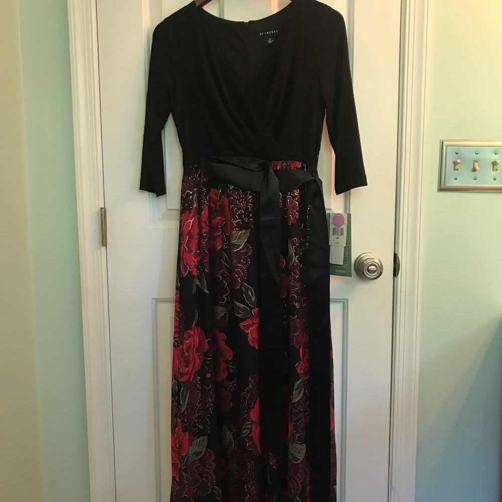 Beautiful floor length dress